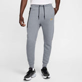 Pantaloni Barbati Nike Tech Fleece