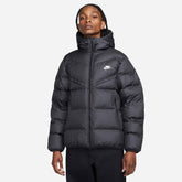 Geaca Barbati Nike Windrunner