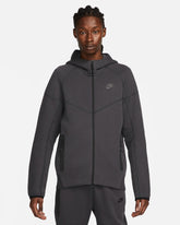Hanorac Barbati Nike Tech Fleece