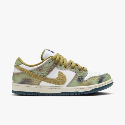 Nike SB Alexis Sablone x Dunk Low SB Chameleon