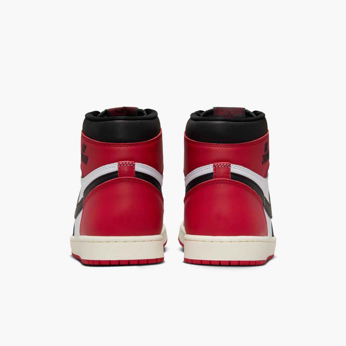 Air Jordan 1 Retro High OG �Black Toe�