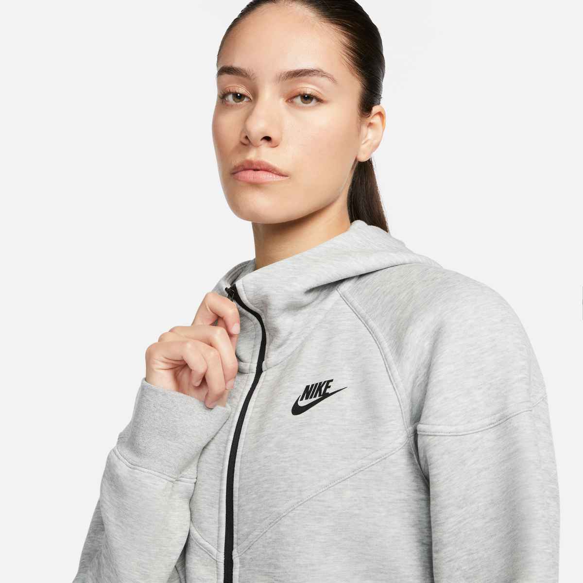 Hanorac Dama Nike Tech Fleece