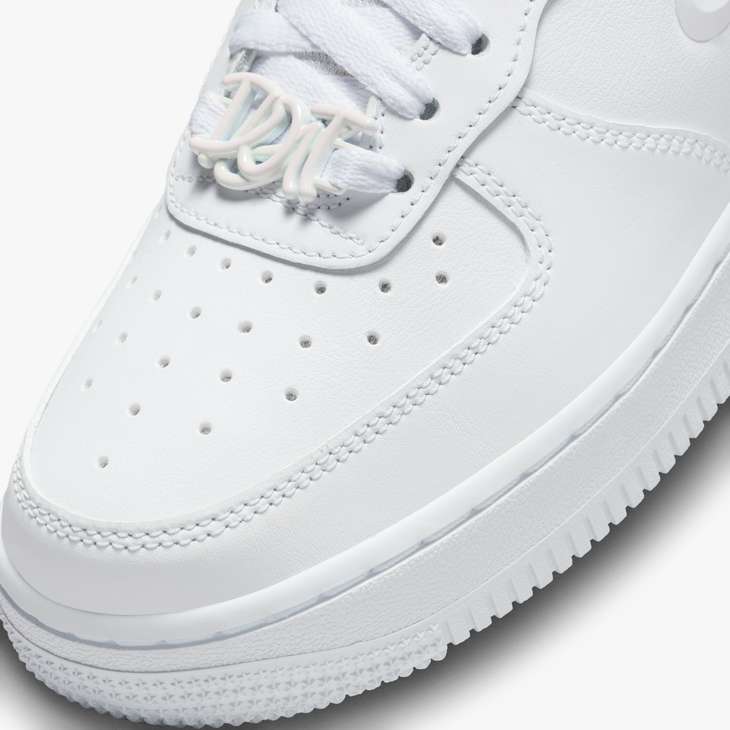 WMNS AIR FORCE 1 '07 SE