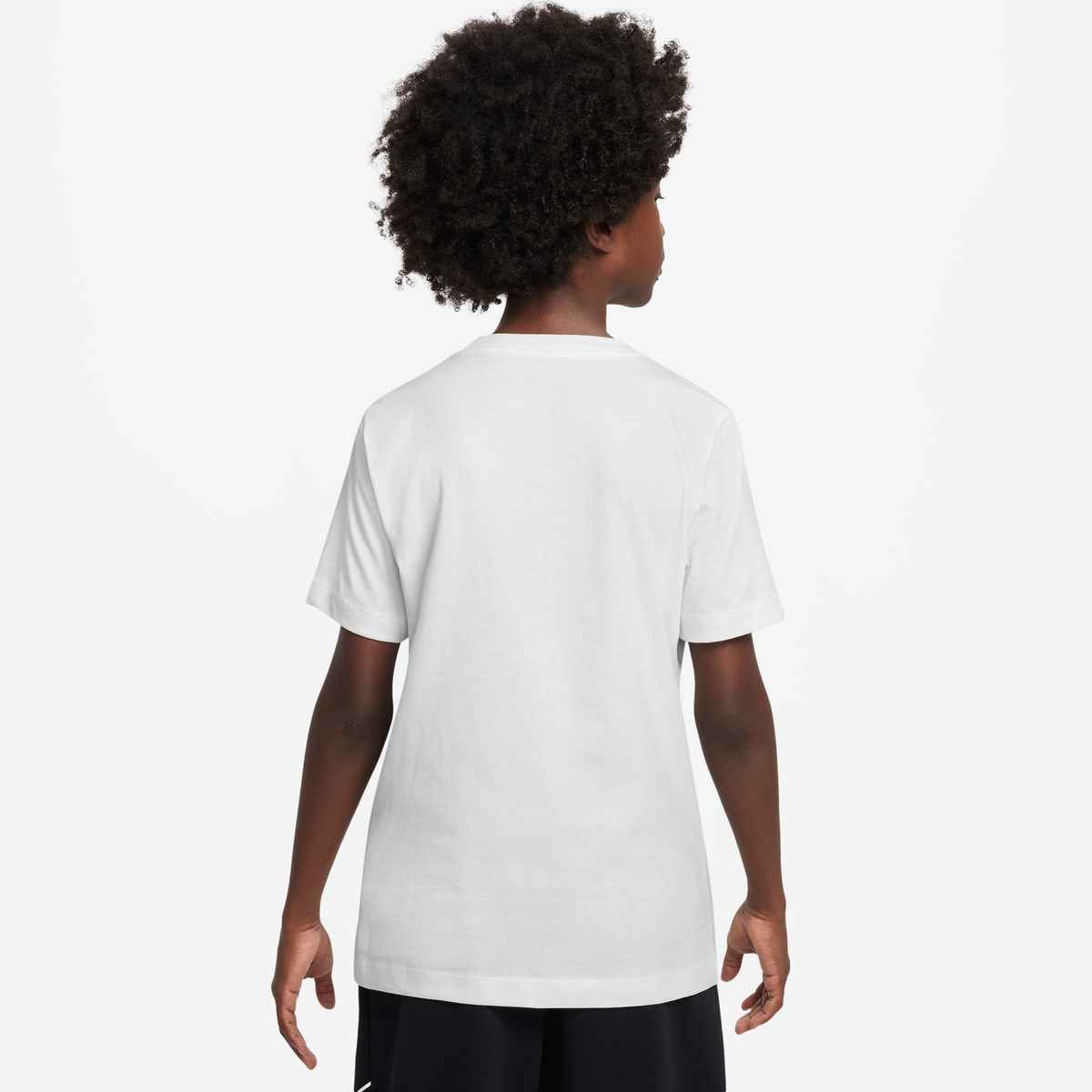 Nike Sportswear Older Kids' T-Shirt