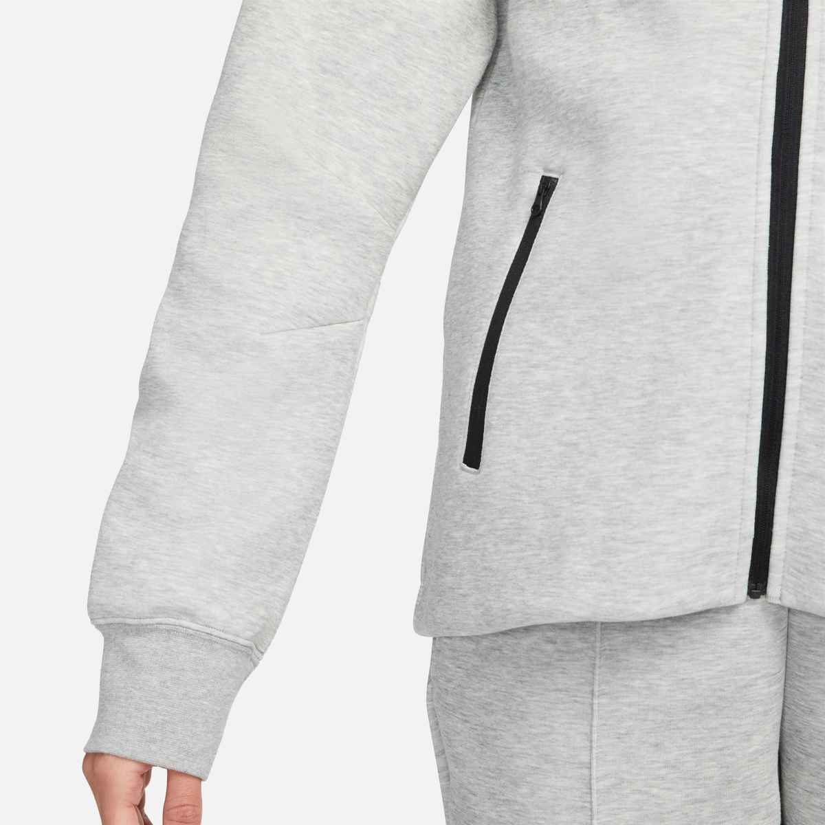 Hanorac Dama Nike Tech Fleece