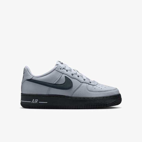 Nike Air Force 1 Older Kids' Shoes