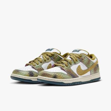 Nike SB Alexis Sablone x Dunk Low SB Chameleon