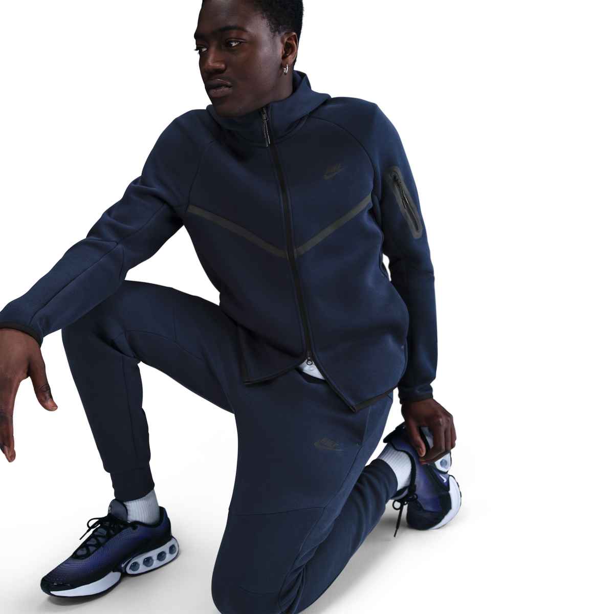 Pantaloni Barbati Nike Tech Fleece