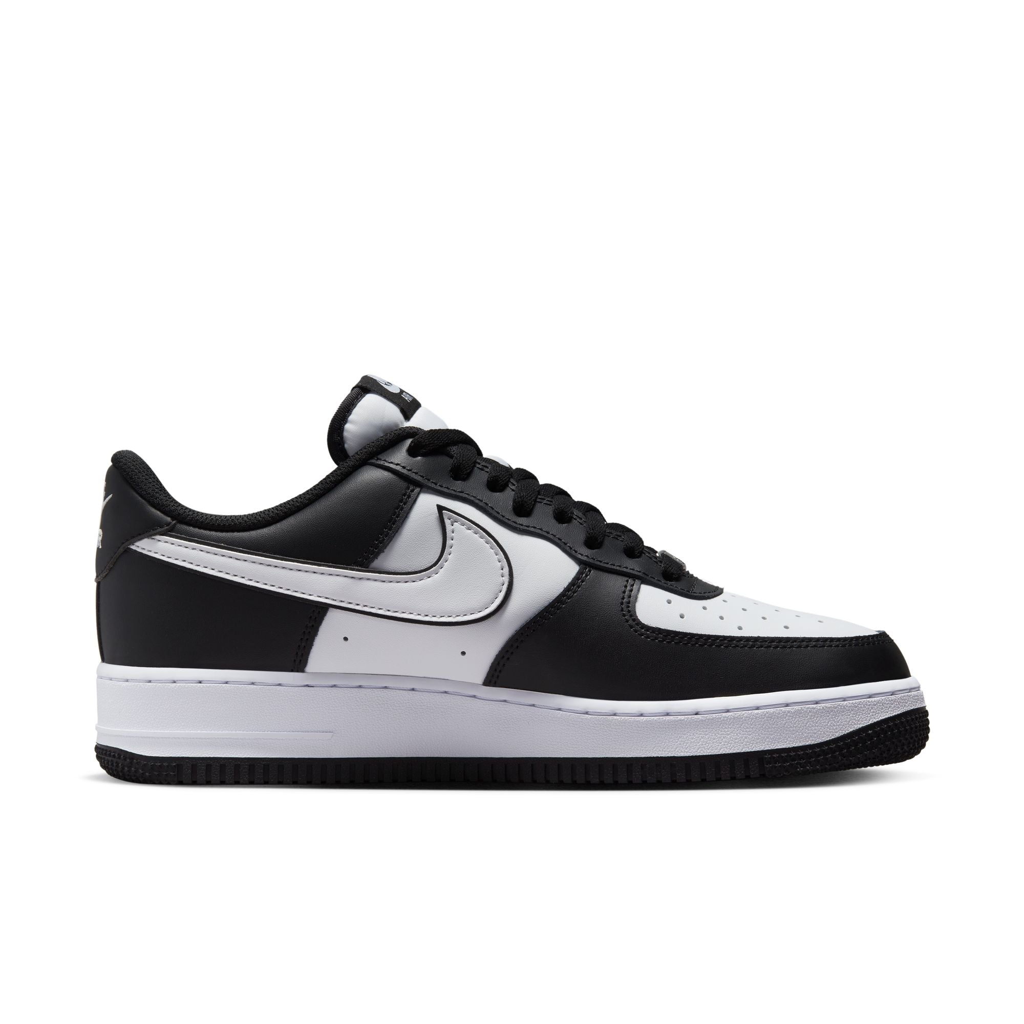 Pantofi Sport Barbati Nike Air Force 1 '07