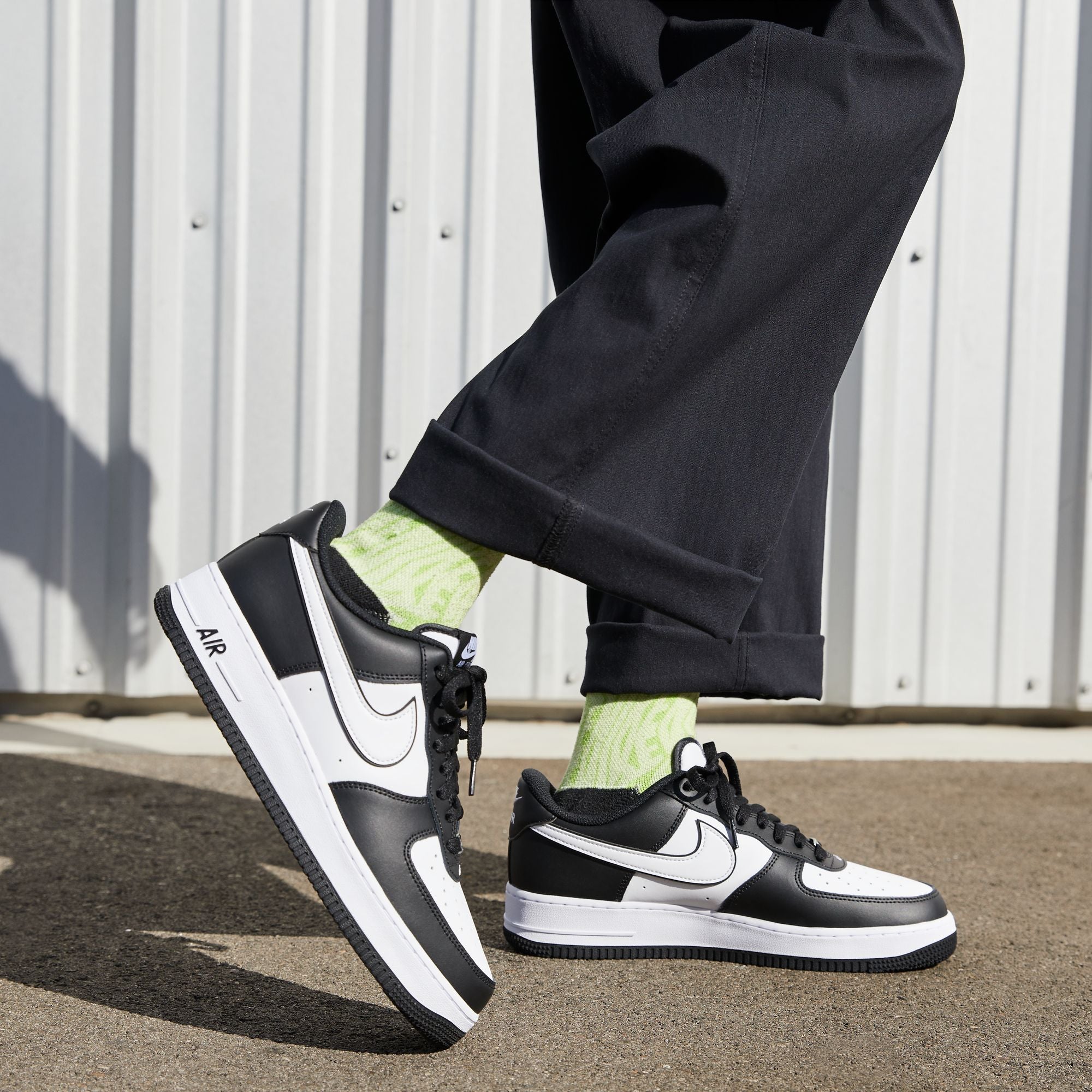 Pantofi Sport Barbati Nike Air Force 1 '07