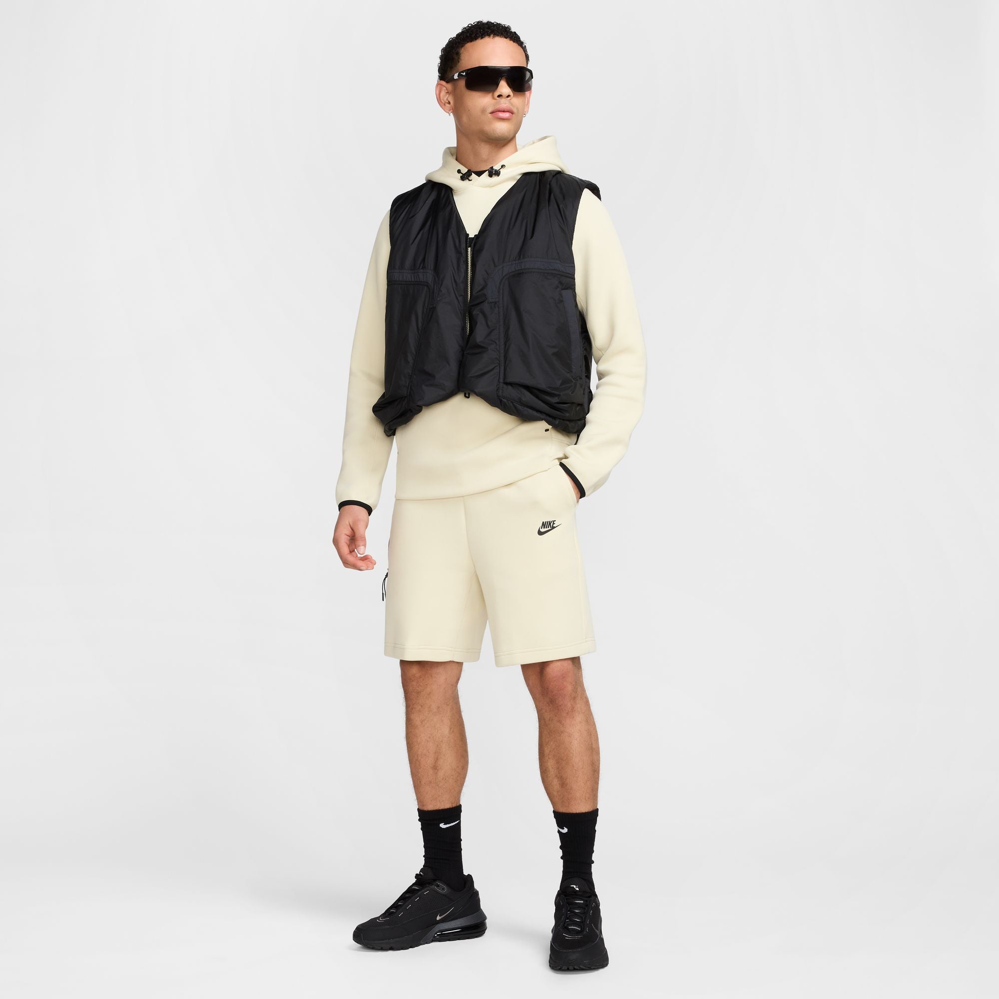 Pantaloni Scurti Barbati Nike Tech Fleece