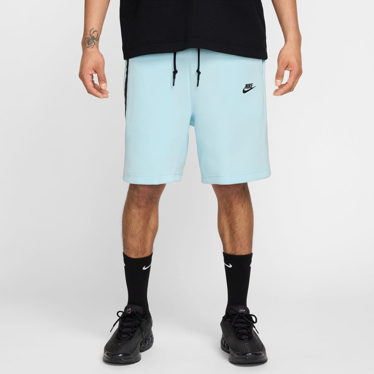 Pantaloni Scurti Barbati Nike Tech Fleece