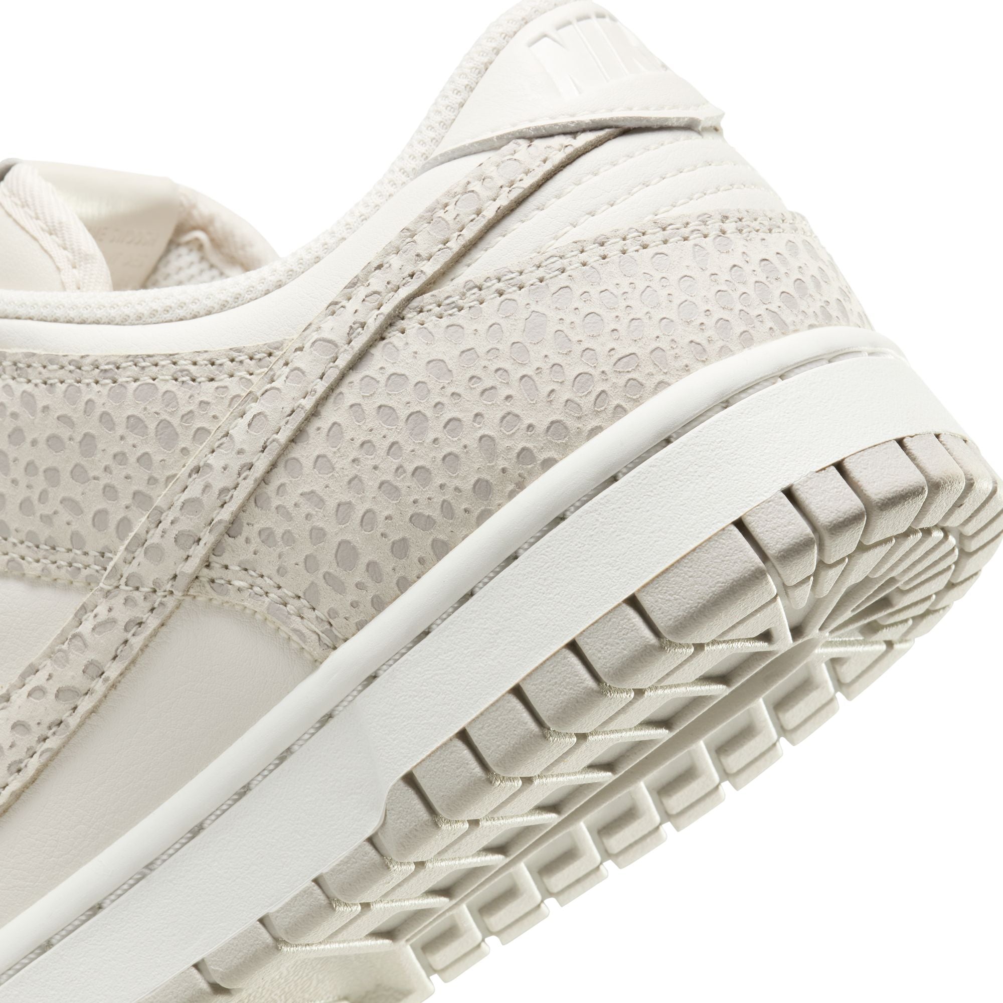 Nike Dunk Low Premium Safari Phantom