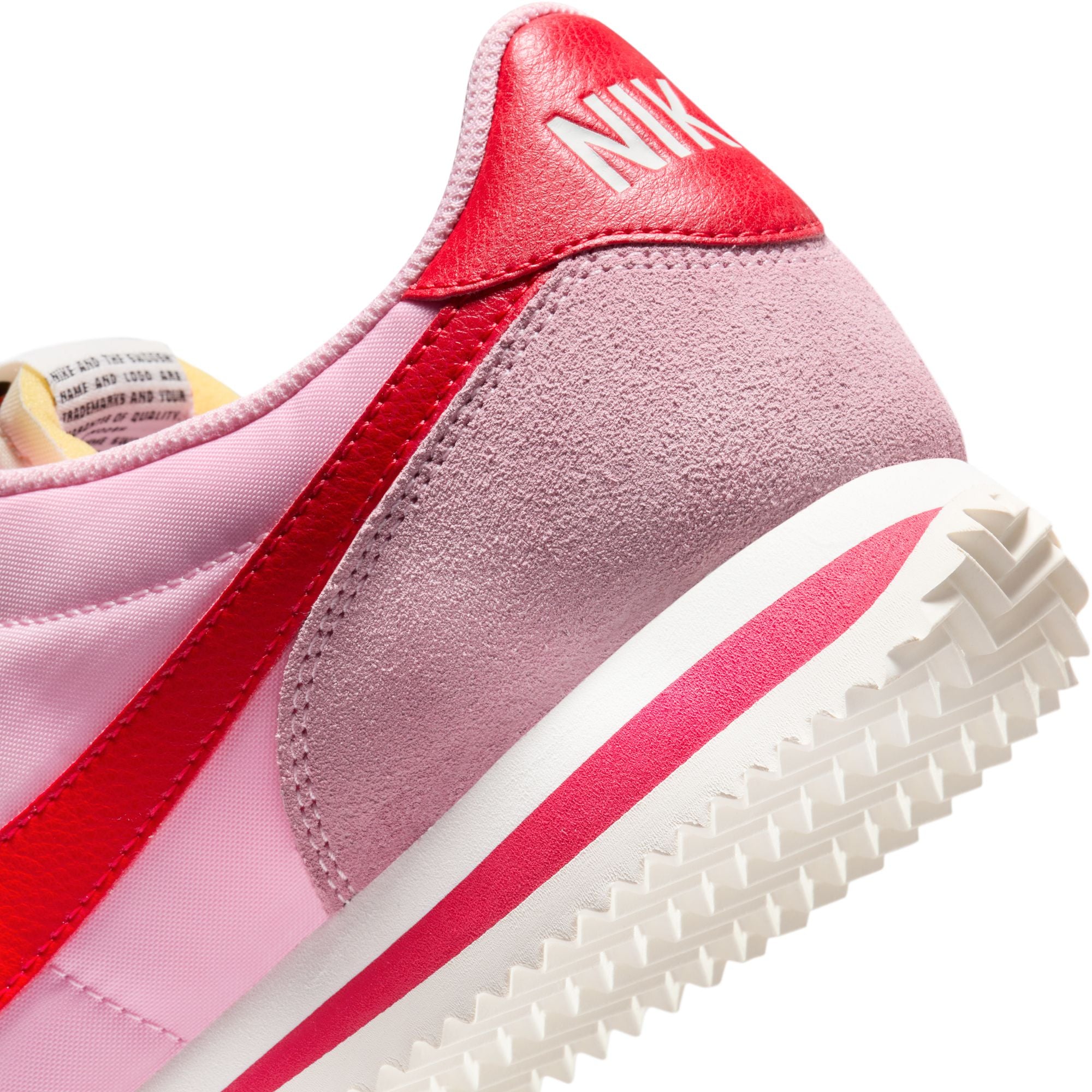 Pantofi Sport Dama Nike Cortez Medium Soft
