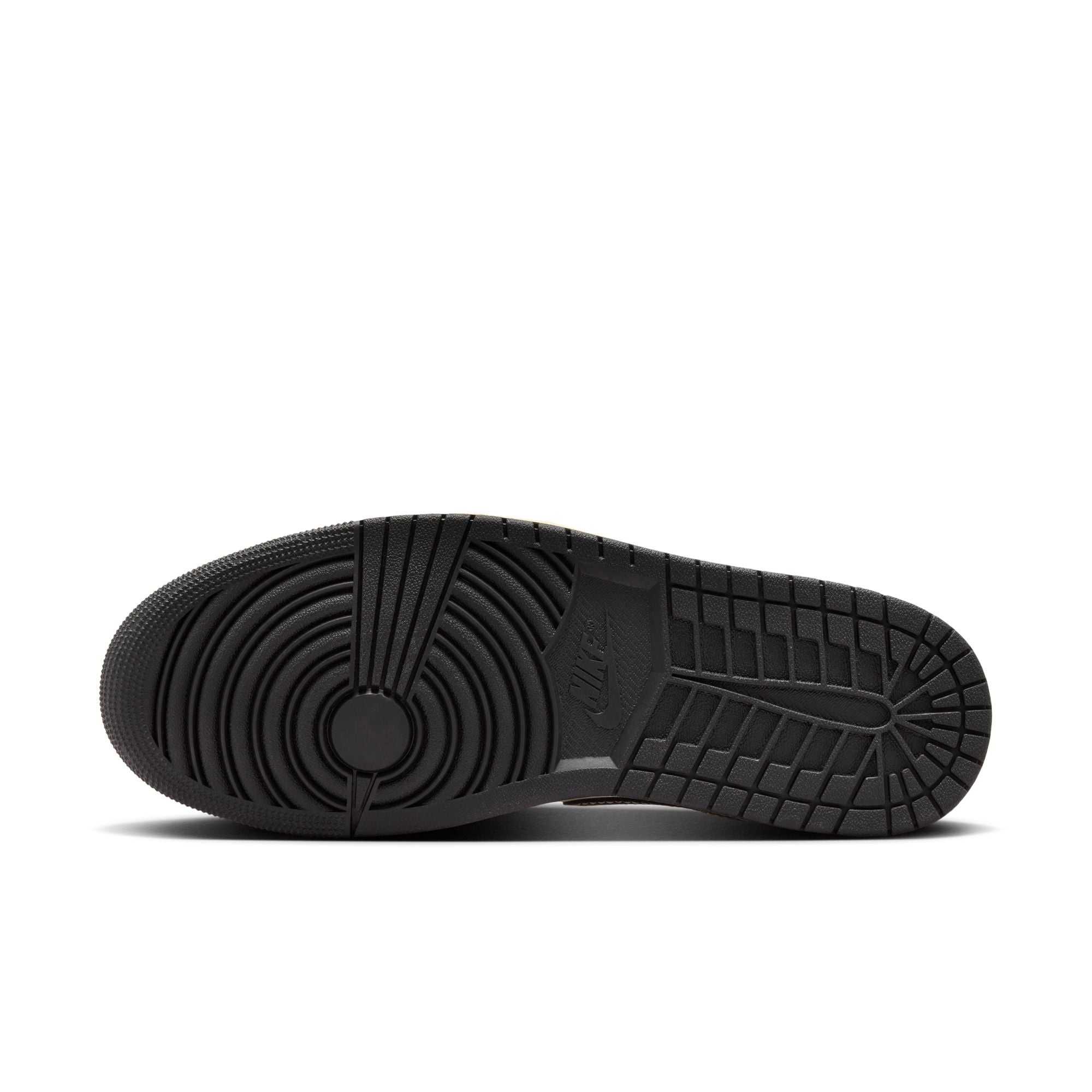 Pantofi Sport Air Jordan 1 Low Coconut Milk