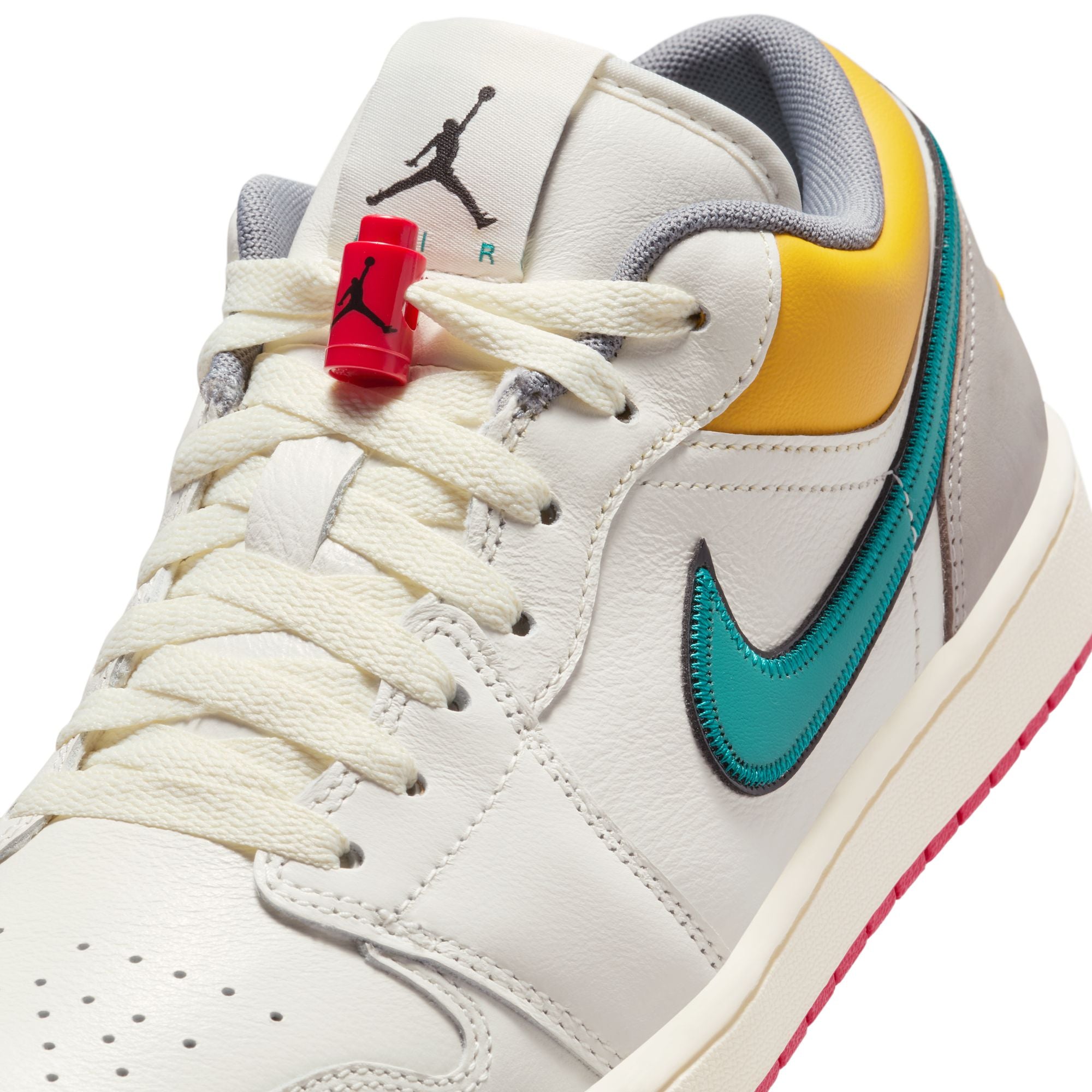 Jordan 1 Low PRM