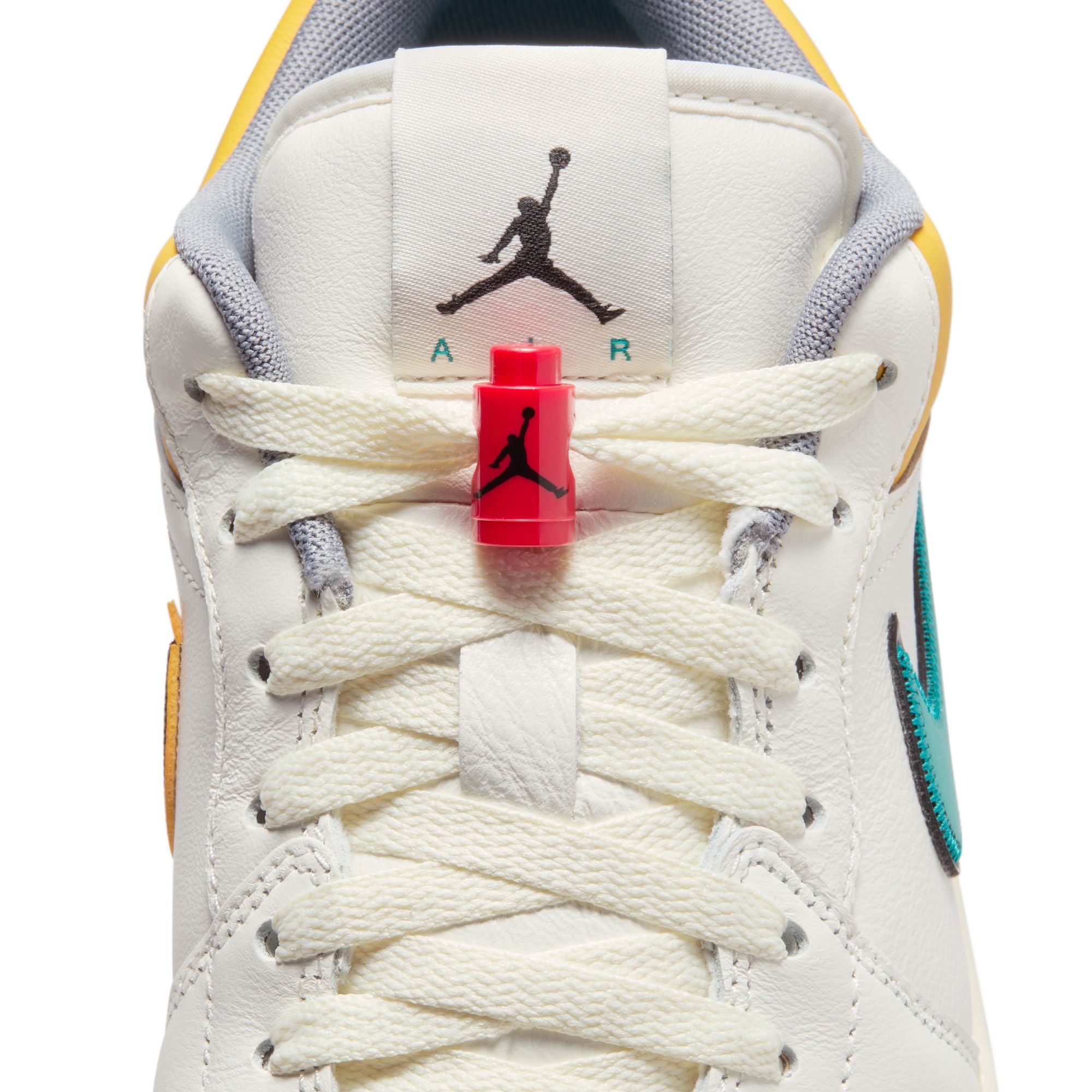 Jordan 1 Low PRM