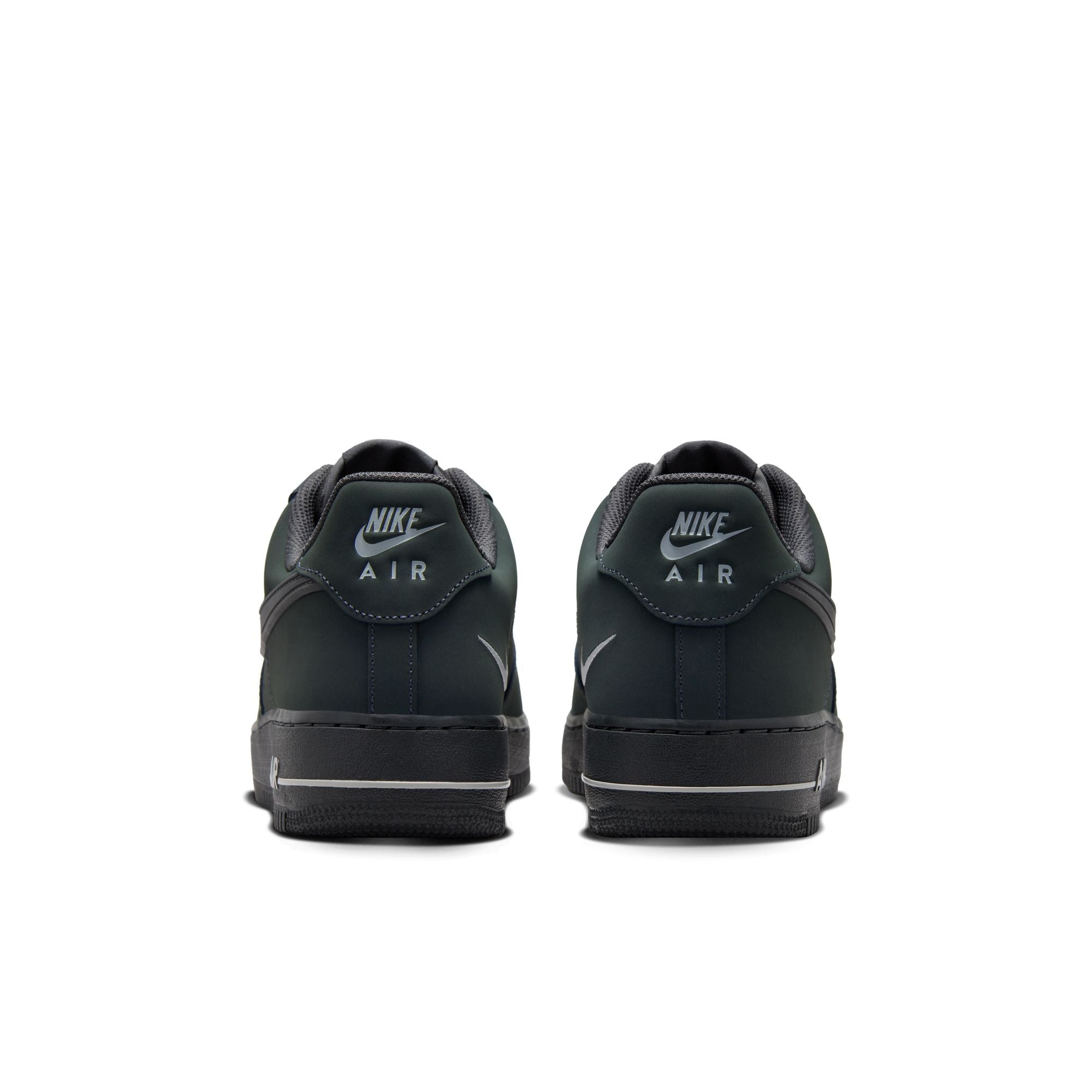 Pantofi Sport Barbati Nike Air Force 1 07