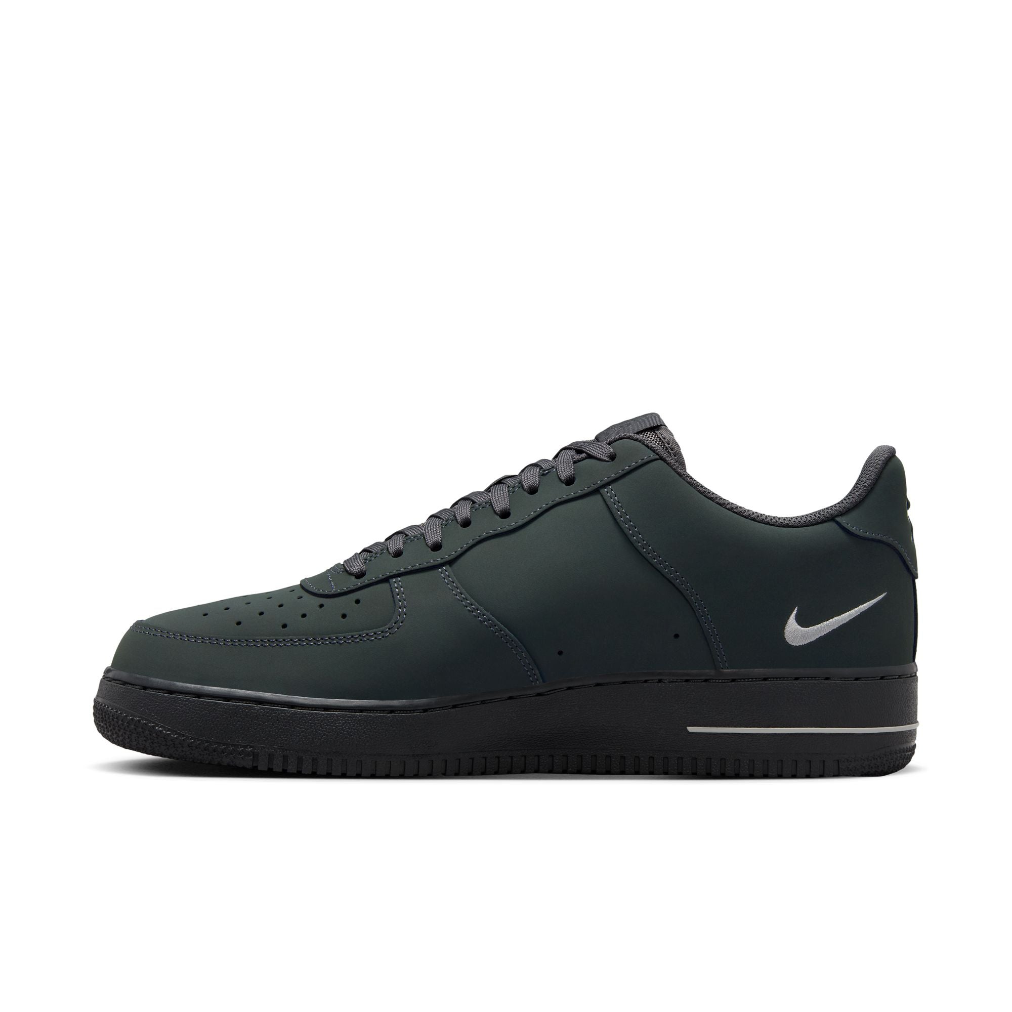 Pantofi Sport Barbati Nike Air Force 1 07