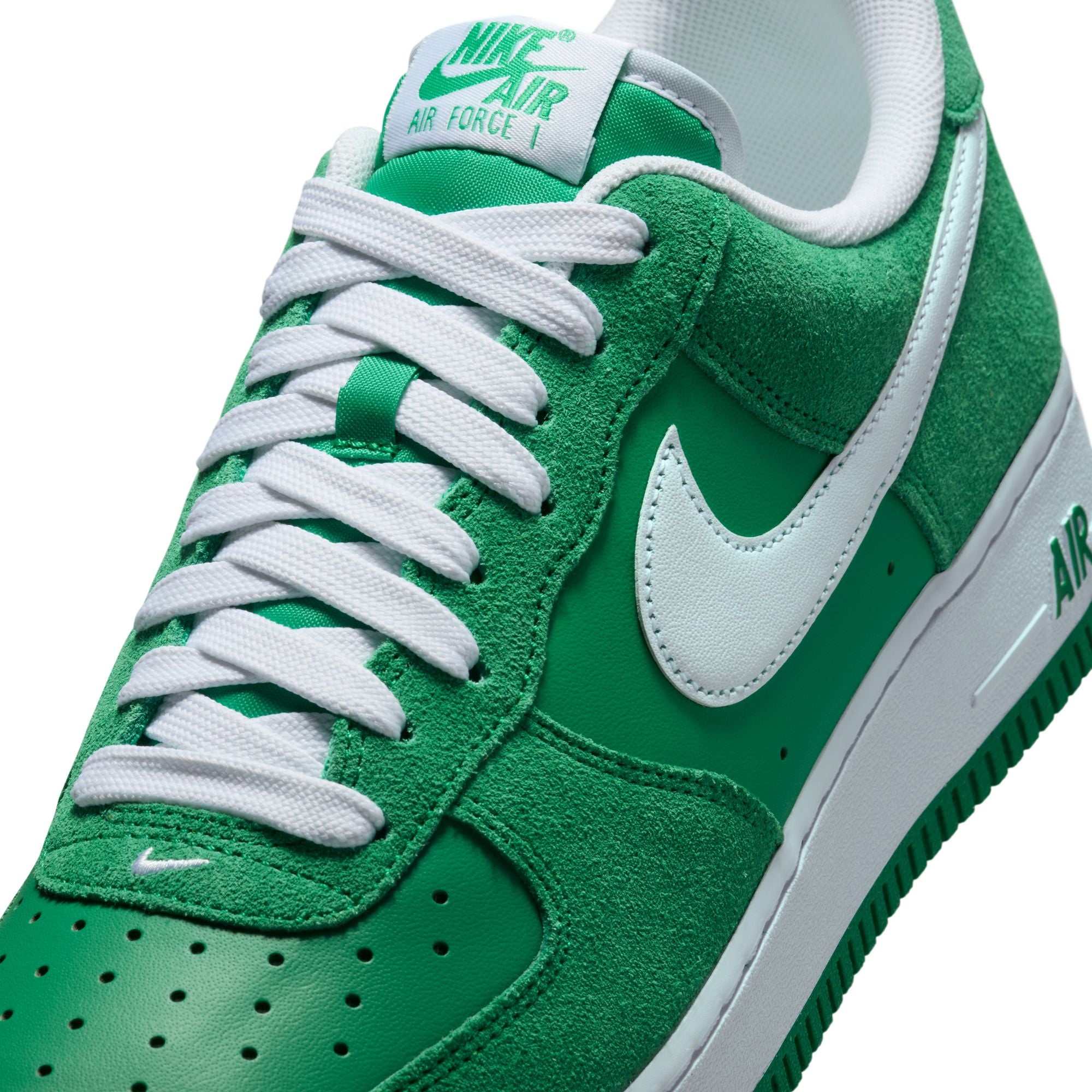 Pantofi Sport Nike Air Force 1 07 LV8 SK8