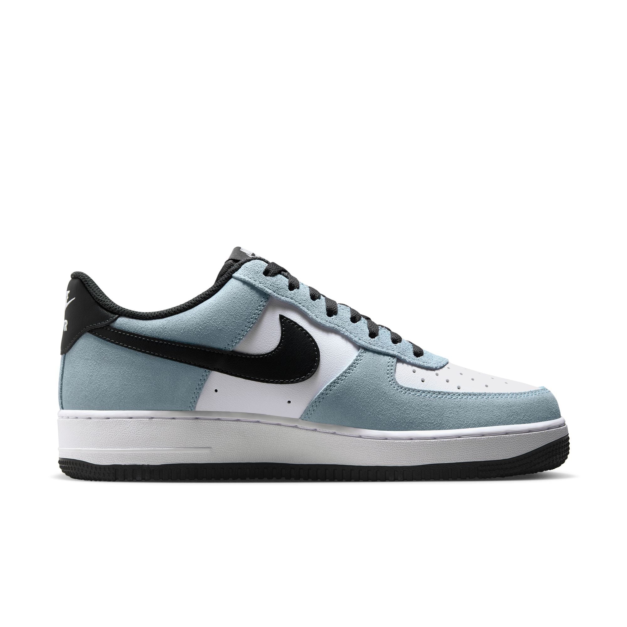 Pantofi Sport Nike Air Force 1 07 LV8