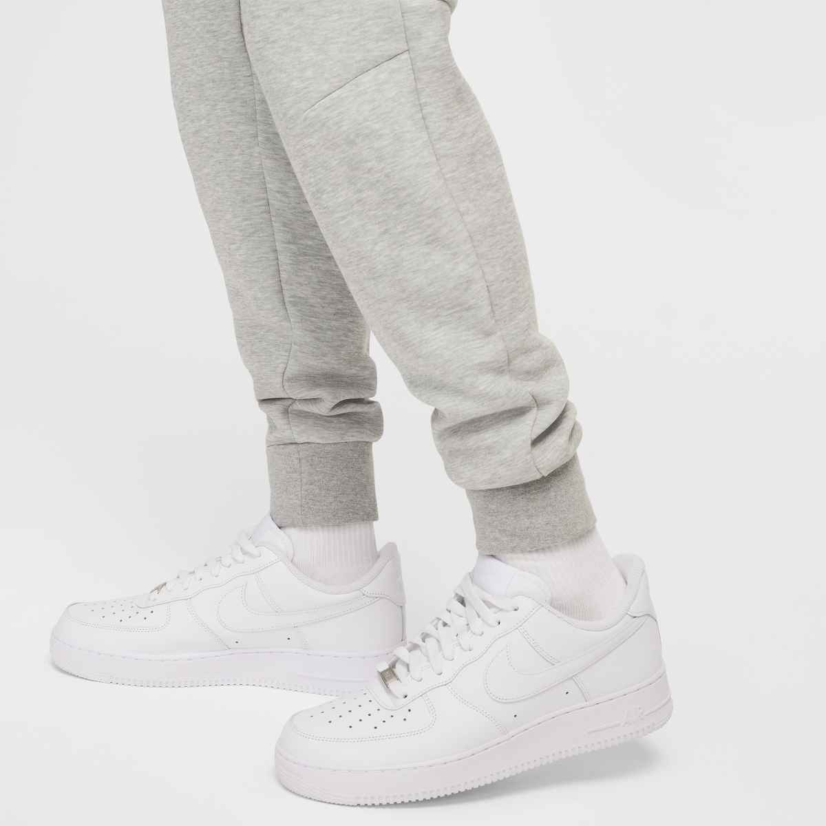 Pantaloni Barbati Nike Tech Fleece