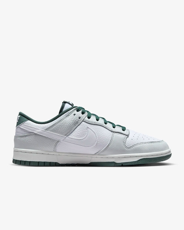 Nike Dunk Low Retro SE