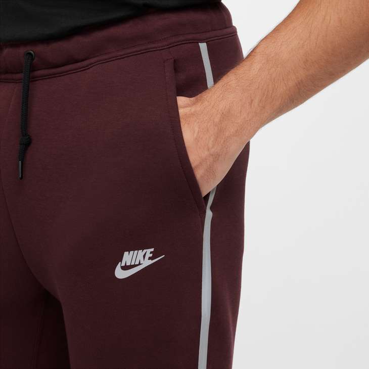 Pantaloni Barbati Nike Tech Fleece