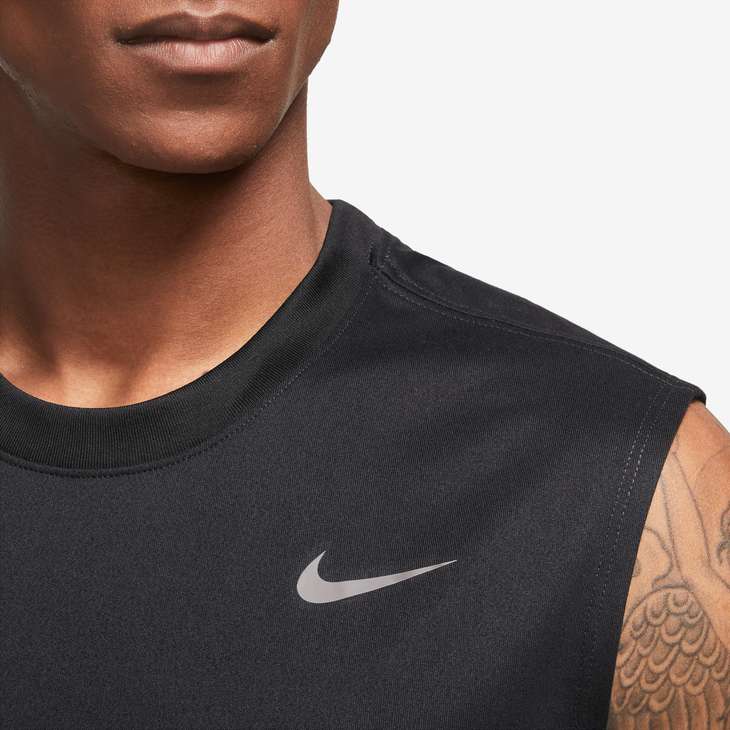 Nike Dri-FIT Legend Men's Sleeveless Fitness T-Shirt