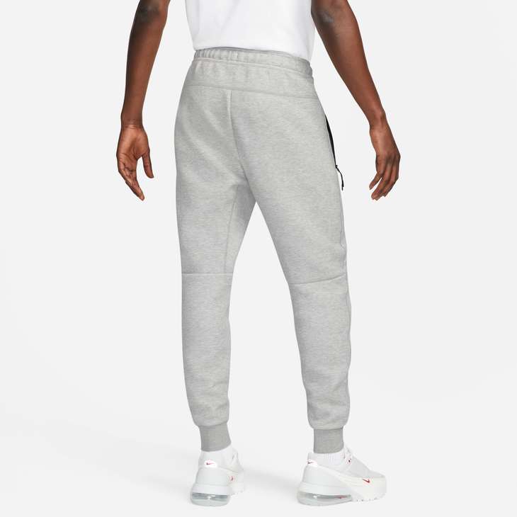 Pantaloni Barbati Nike Tech Fleece