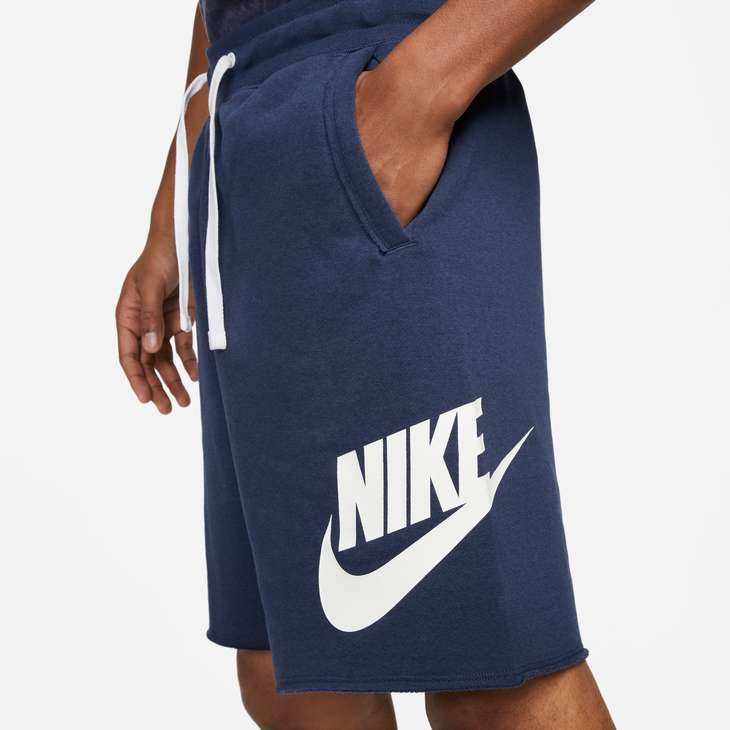 Nike Club Alumni Men's French Terry Shorts