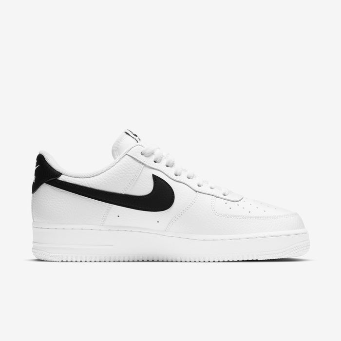 Nike Air Force 1 Low '07 White Black Pebbled Leather