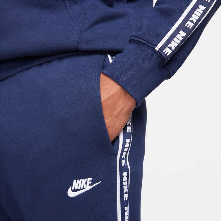 Trening NIKE Club Fleece