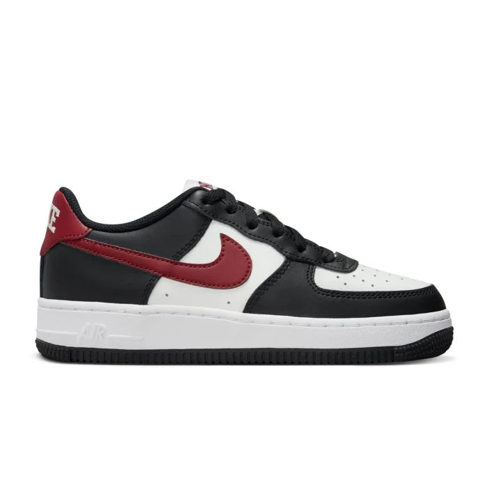 Nike Air Force 1 Older Kids' Shoes