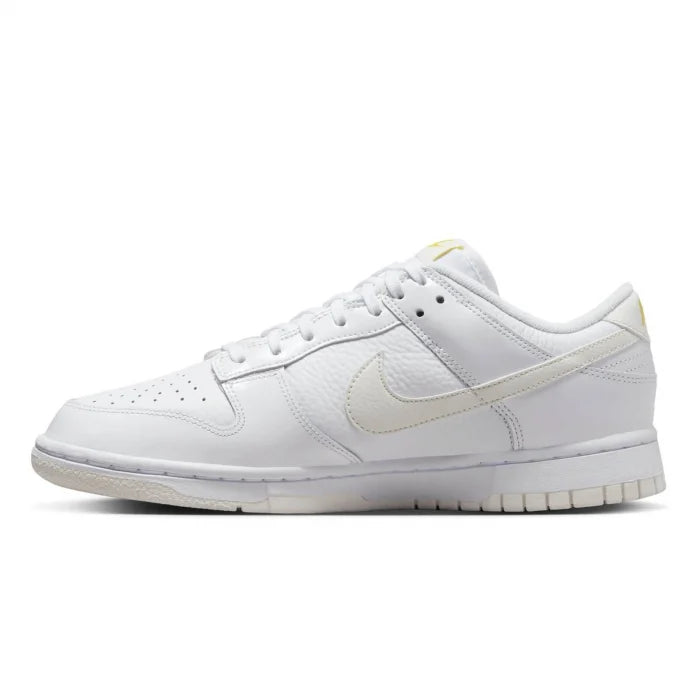 Nike Dunk Low Yellow Heart